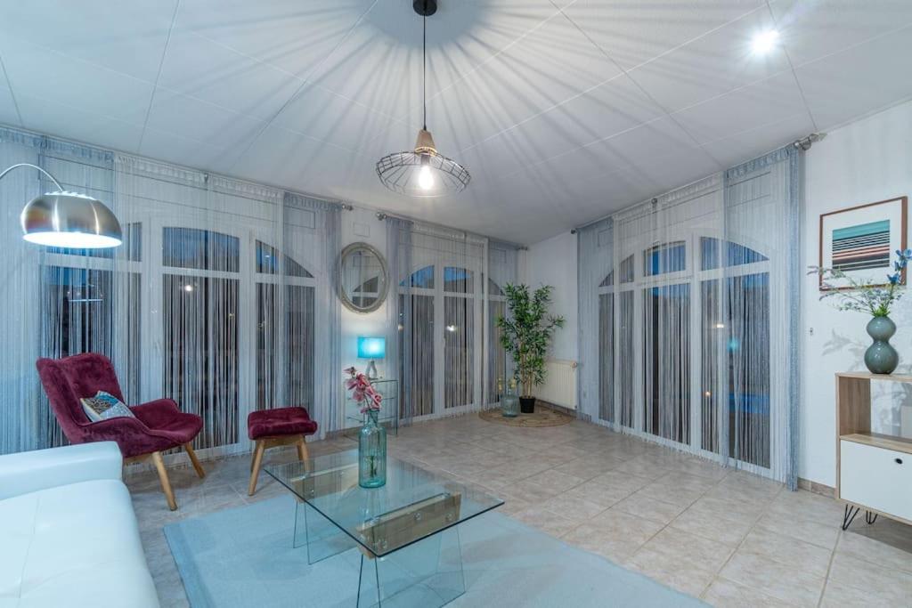 Sm21-Gran Casa De Vacaciones En La Playa, 4 Habitaciones, Climatizada, Piscina, Barbacoa Y Wifi 엠푸리아브라바 외부 사진