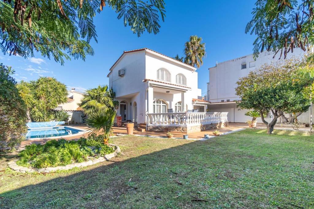 Sm21-Gran Casa De Vacaciones En La Playa, 4 Habitaciones, Climatizada, Piscina, Barbacoa Y Wifi 엠푸리아브라바 외부 사진