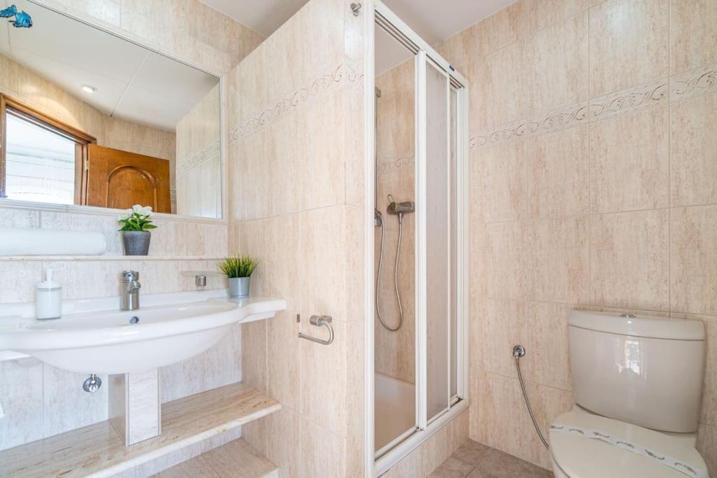Sm21-Gran Casa De Vacaciones En La Playa, 4 Habitaciones, Climatizada, Piscina, Barbacoa Y Wifi 엠푸리아브라바 외부 사진